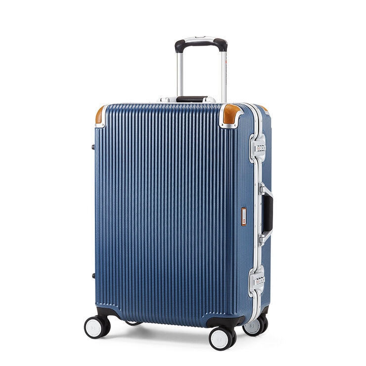 Swiss Military 60cm Medium Hardside Case in Navy Swiss Military 60cm Medium Hardside Case in Navy