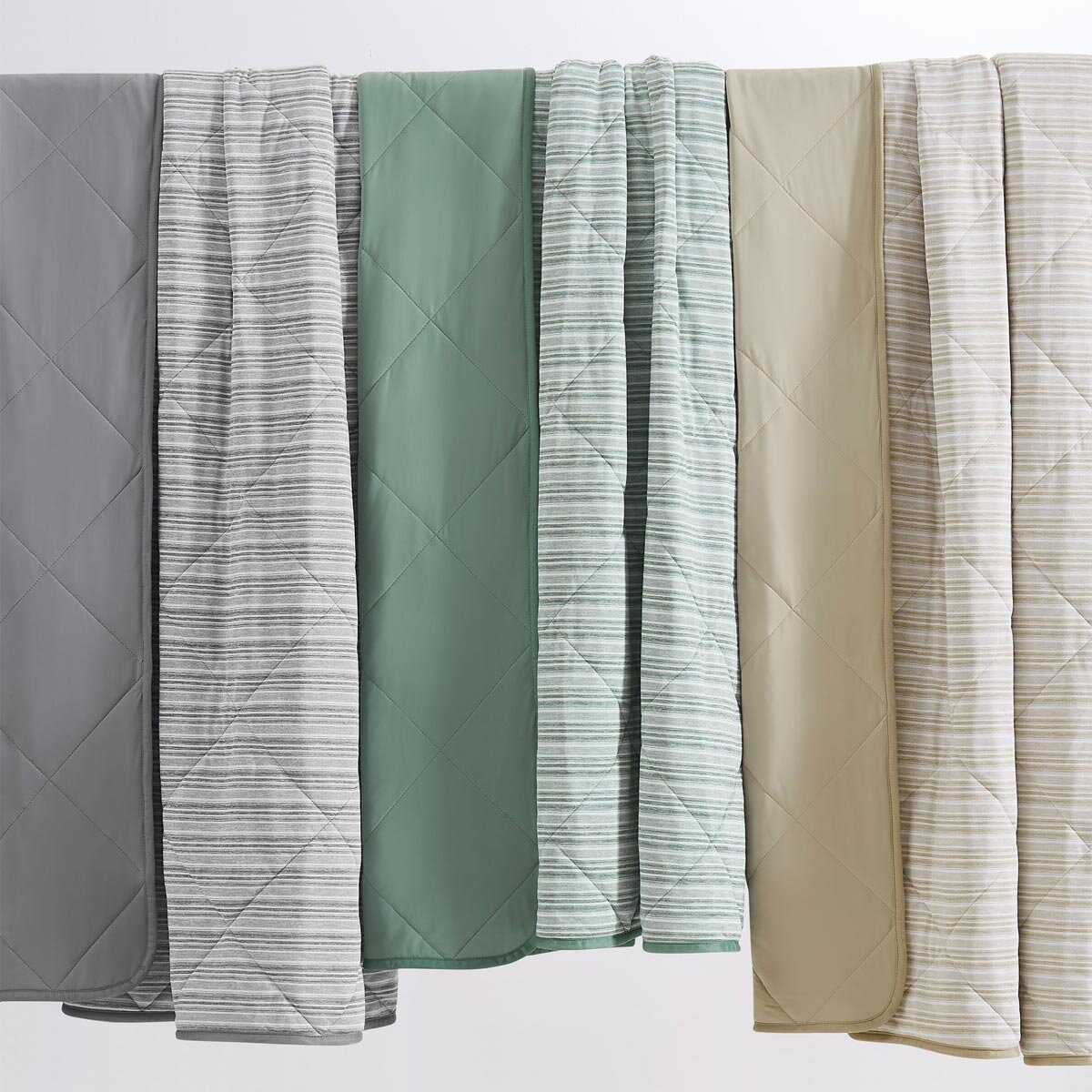 Cooling Throw in 3 colours, 152 x 178 cm