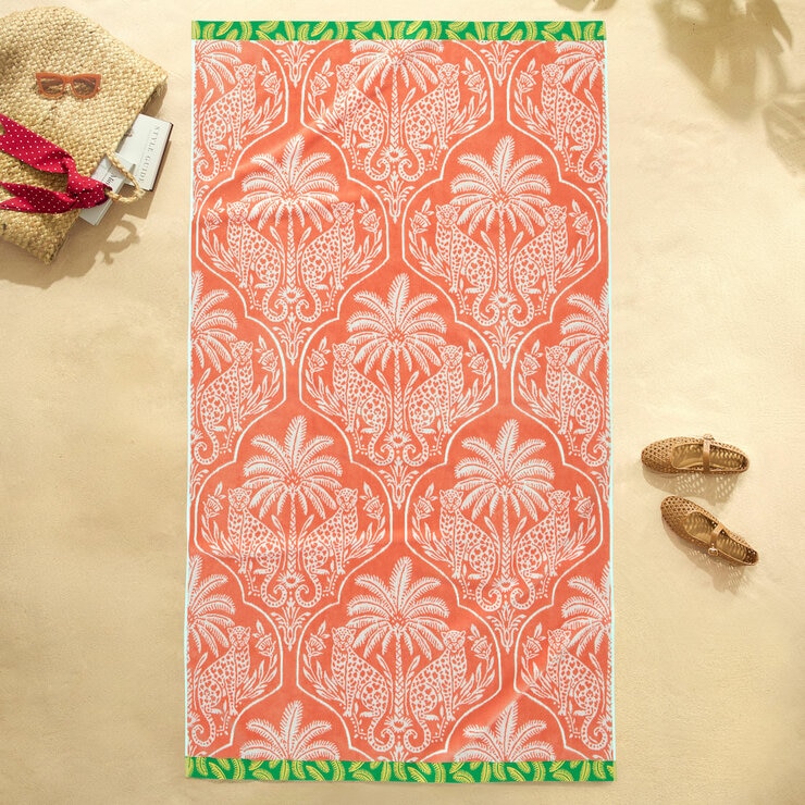 Oversized 100% Cotton Coral Leopard Beach Towel Oversized 100% Cotton Coral Leopard Beach Towel