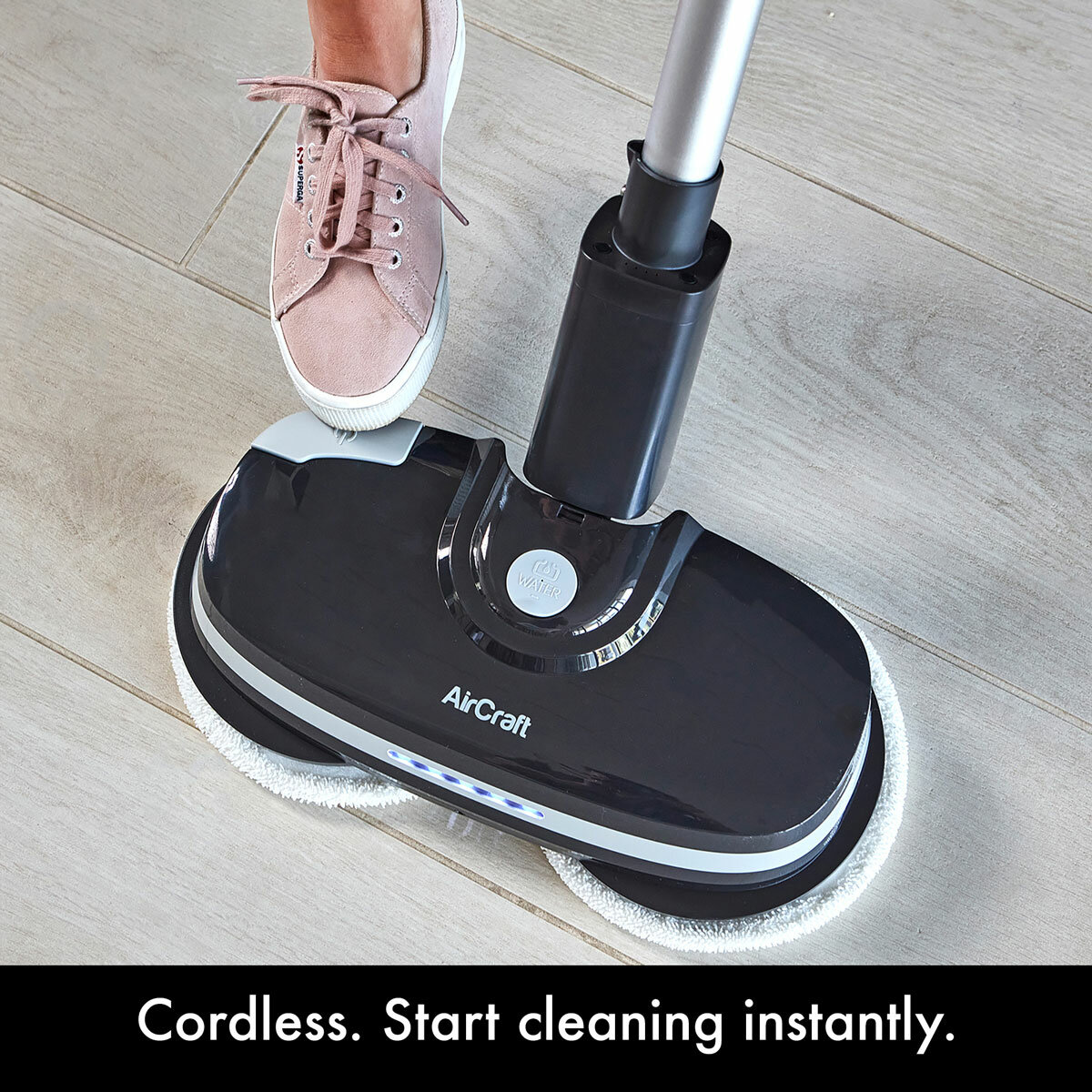 Lifestyle image of PowerGlide cordless Lifestyle image of PowerGlide cordless