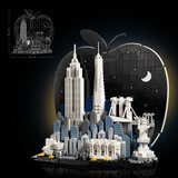 LEGO Architecture New York City – The Big Apple - Model 21066 (18+ Years)