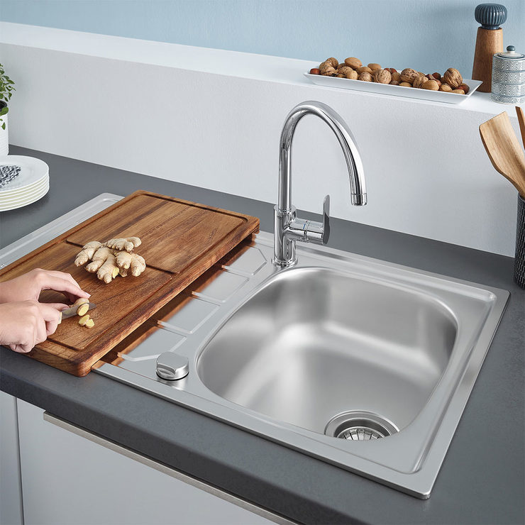  GROHE  K200  Stainless Steel Sink and Bau  Single Lever Mixer 
