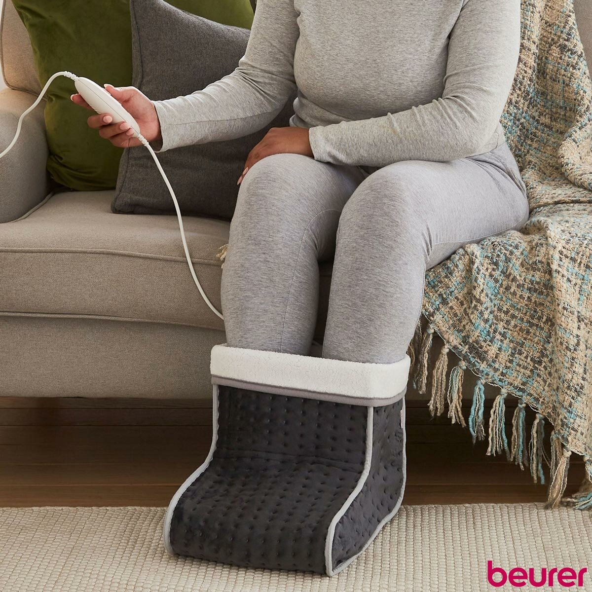 Beurer FW20 Cosy Electric Heated Foot Warmer, Grey Beurer FW20 Cosy Electric Heated Foot Warmer, Grey