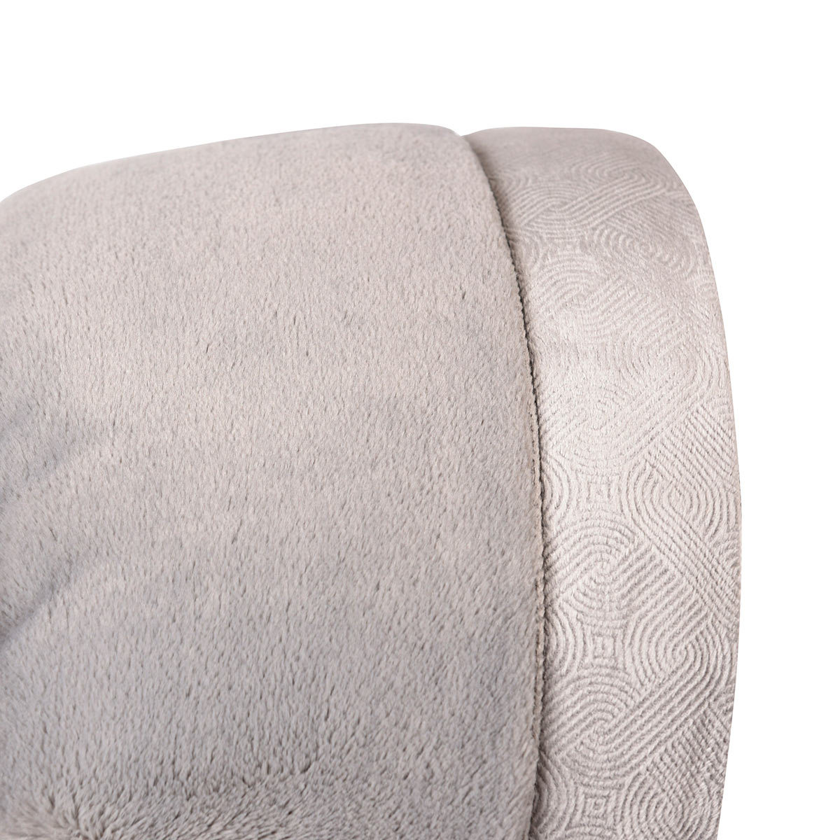 Kirkland Signature King Size Plush Blanket in Sky Grey, 248 x 233 cm