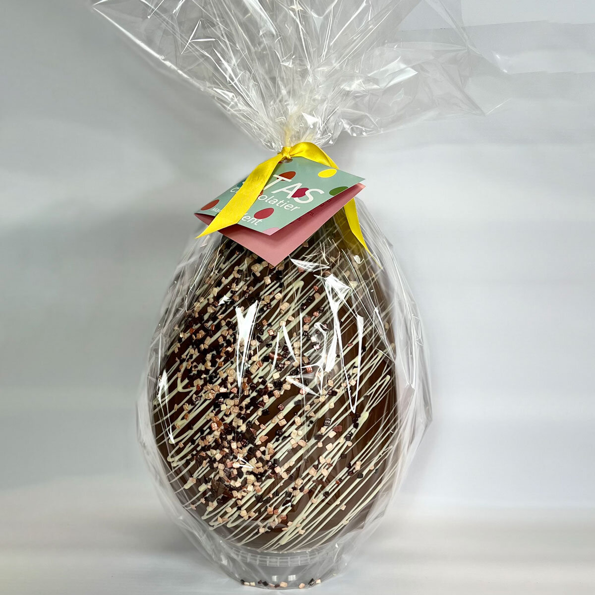 Easter striped egg (milk chocolate) - The Belgian Chocolate Makers