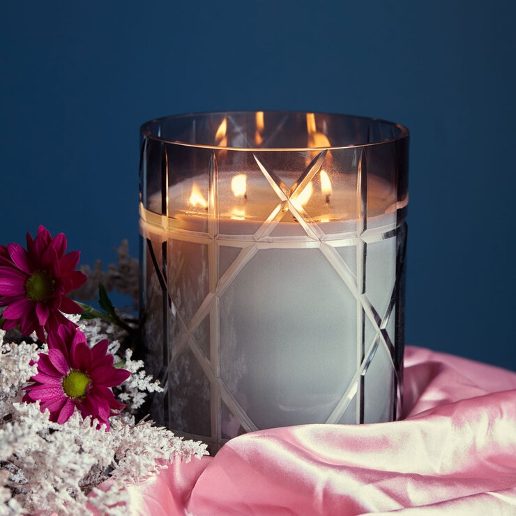 Torc 4 Wick Candle in Vanilla Sea Salt Torc 4 Wick Candle in Vanilla Sea Salt