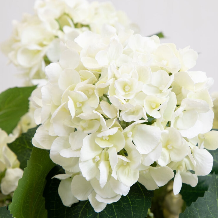Artificial Hydrangea in Planter