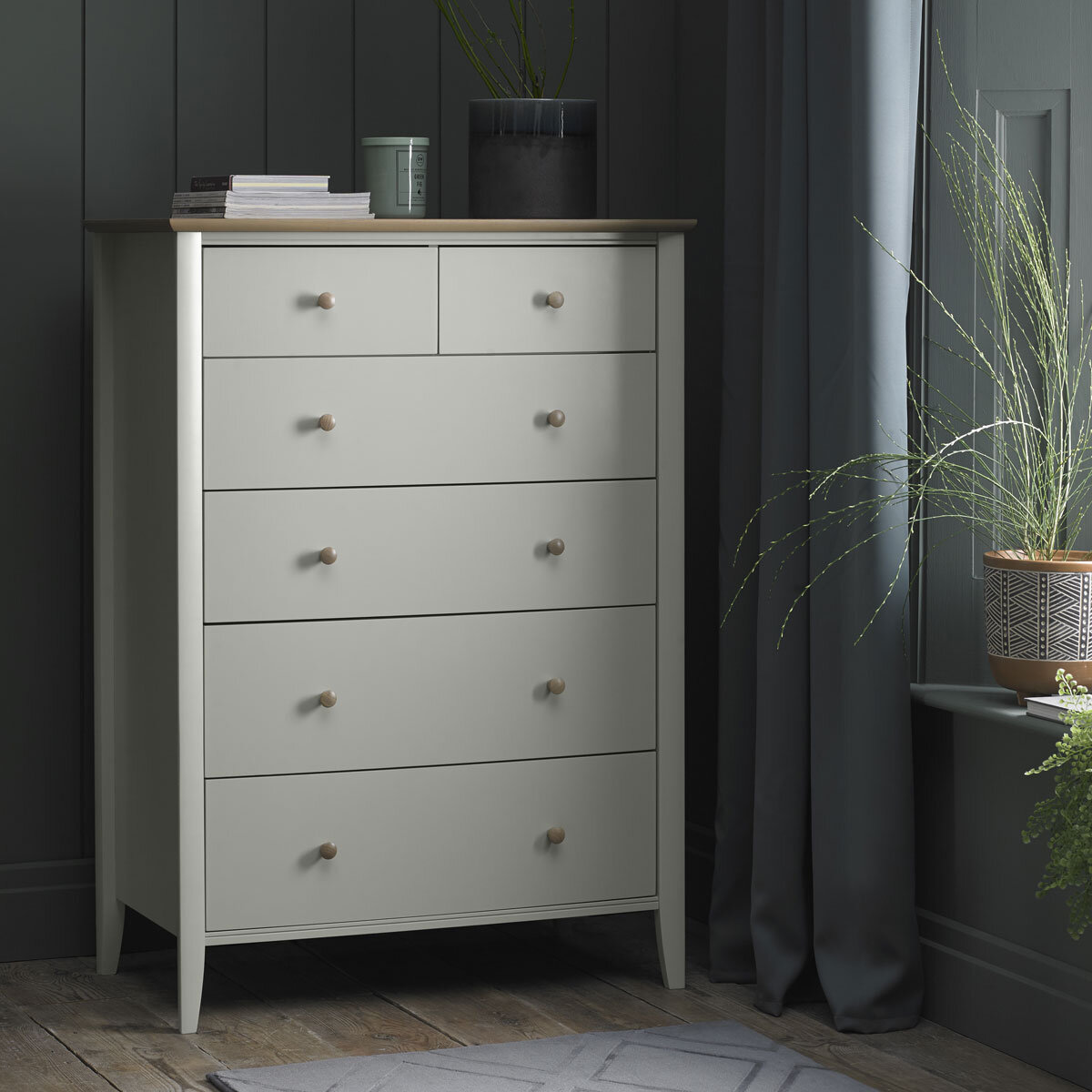 Bentley Designs Whitby Scandi Oak & Soft Grey 6 Drawer Chest of Drawers Bentley Designs Whitby Scandi Oak & Soft Grey 6 Drawer Chest of Drawers