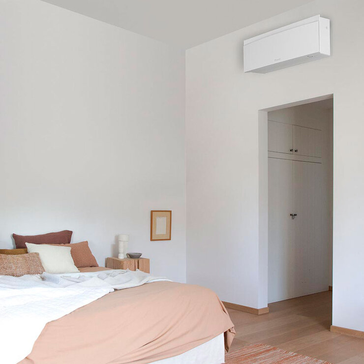 Installed Daikin Emura 2.5kW Single Split Air Conditioning Unit in White for Domestic Use