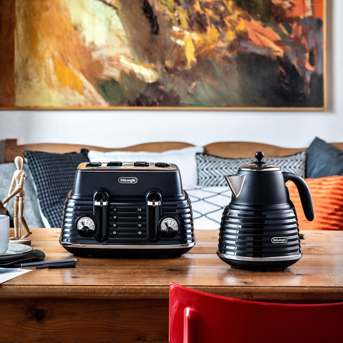 Delonghi Scolpito Kettle & Toaster Set Black Costco UK