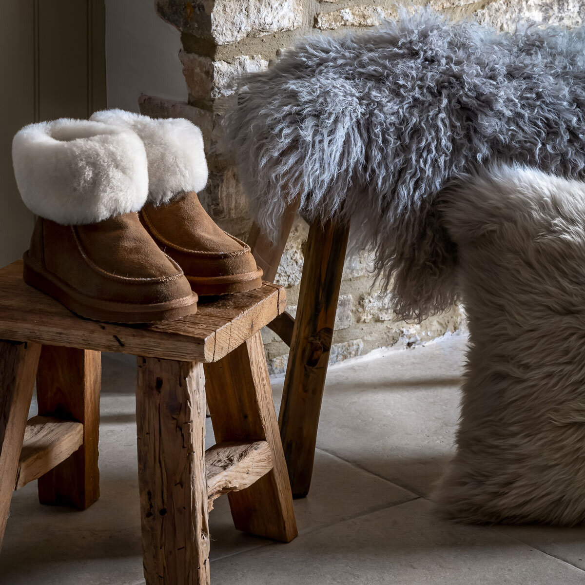 Naturally Sheepskins Mongolian Single Rug 90 x 55 cm in Grey
