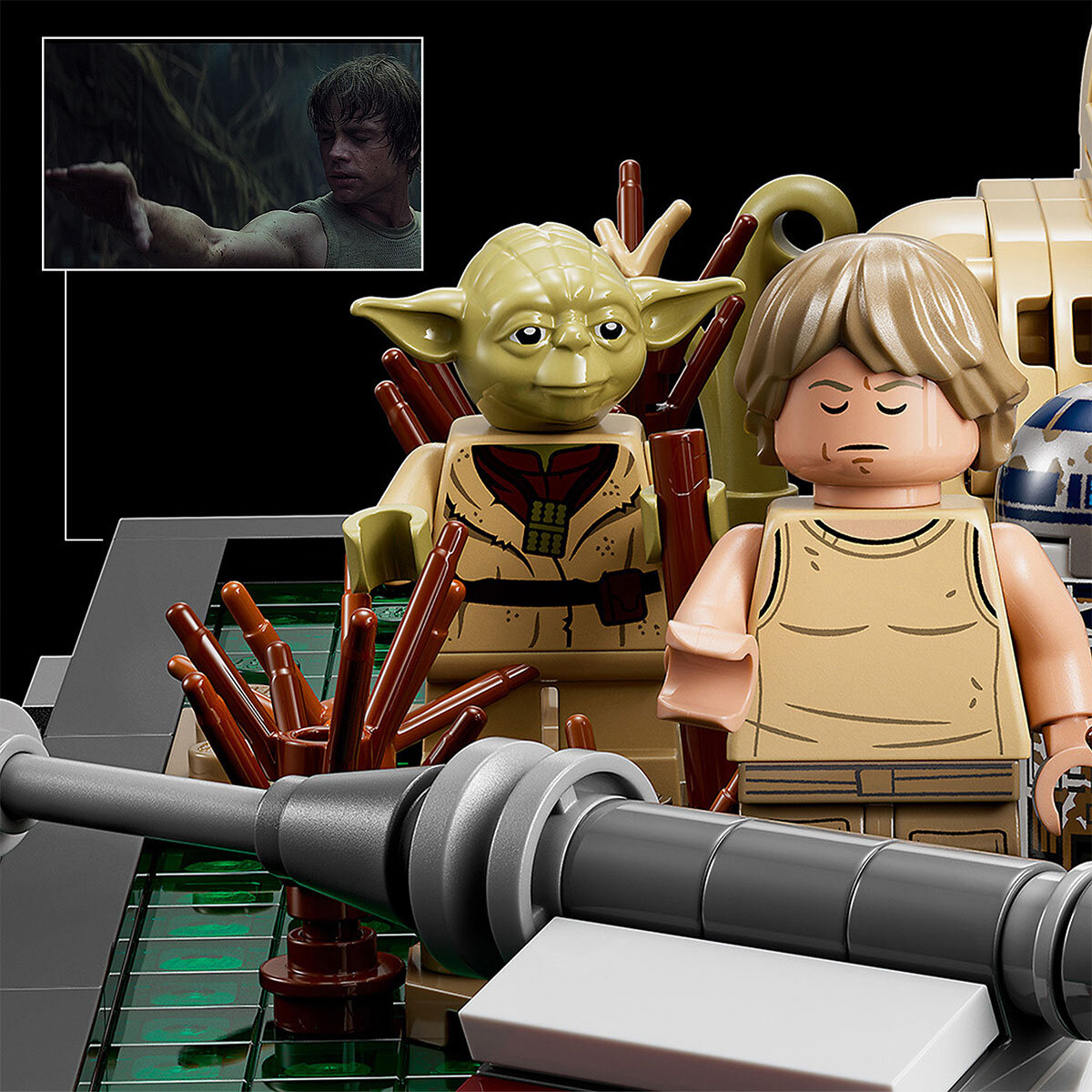 Buy Lego Star Wars Dagobah Jedi Training Features2 Image at Costco.co.uk