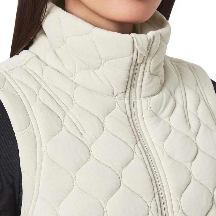 Kirkland Signature Women's Quilted Vest in Cream, Large