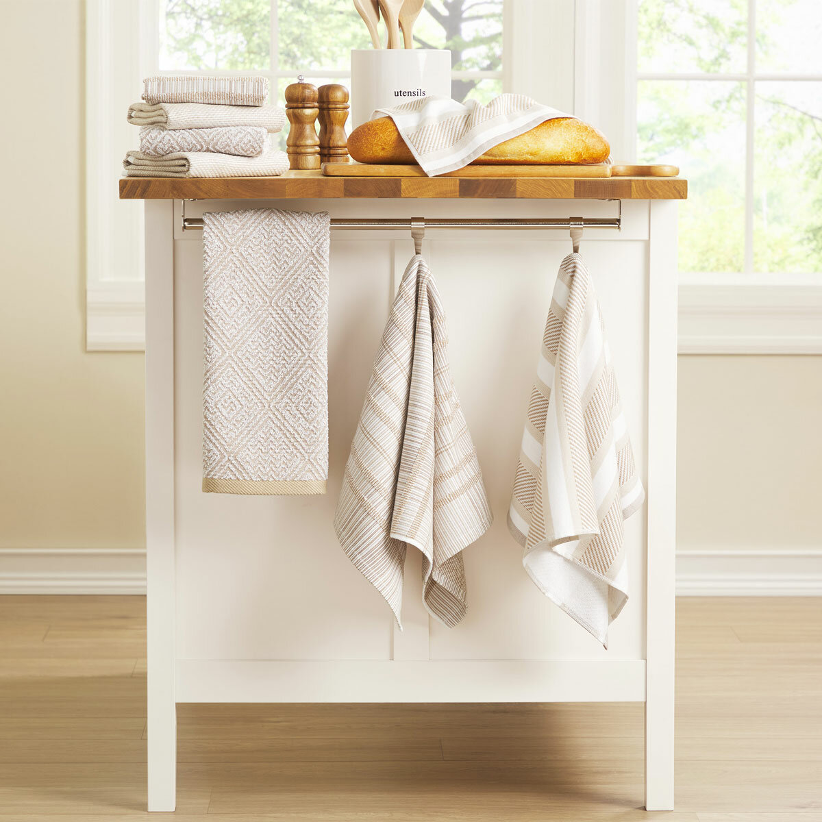 Town & Country Organic Kitchen Towels 8 Pack, in 4 Designs Town & Country Organic Kitchen Towels 8 Pack, in 4 Designs