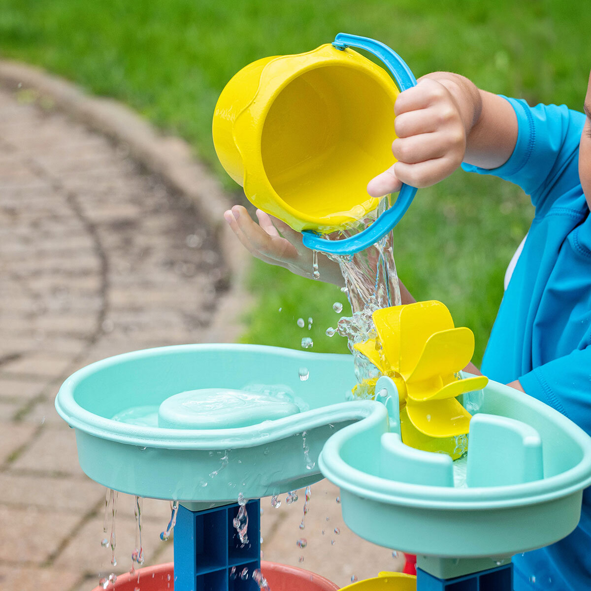 Step2 Double Spin and Showers Water Table (18+ months)