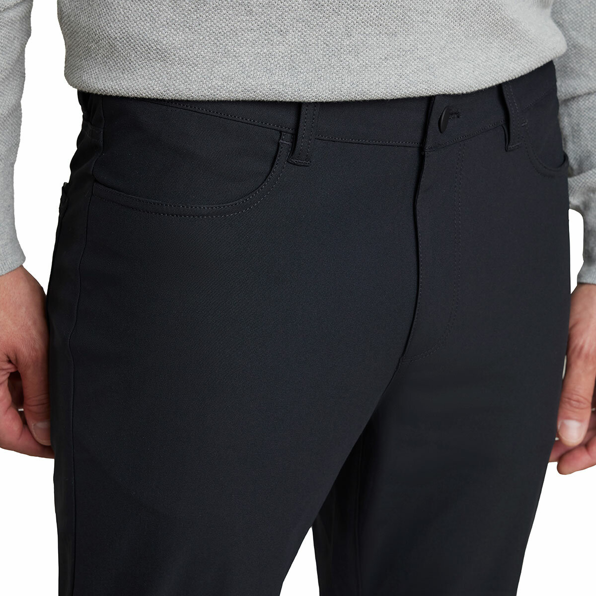 Kirkland Signature Men’s Commuter Pant in Black