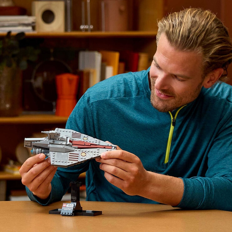 LEGO Star Wars Acclamator-Class Assault Ship - Model 75404 (18+ Years)