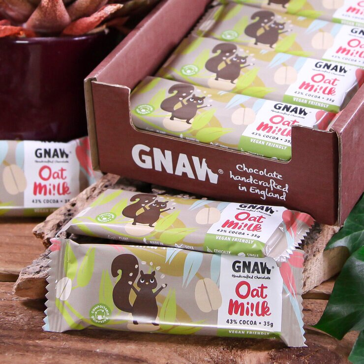 Gnaw Vegan Oat Mi!lk Bars 25 x 35g Gnaw Vegan Oat Mi!lk Bars 25 x 35g
