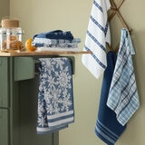 Holiday Kitchen Towel 4 Pack in 4 designs