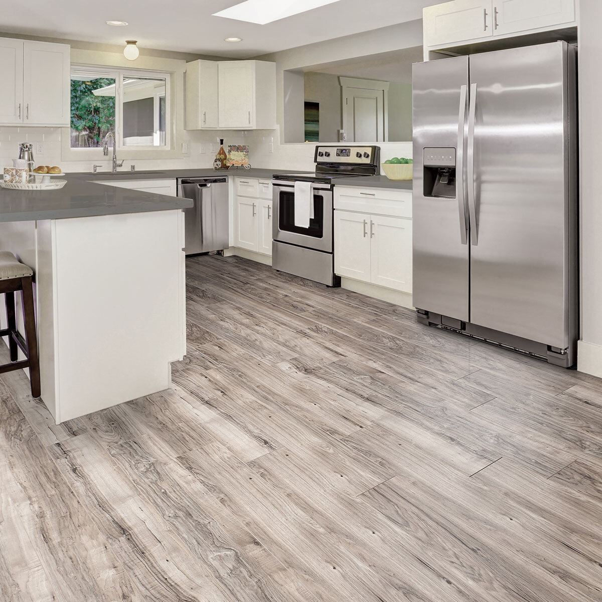 Inspektion Forbløffe fryser Golden Select Grey (Walnut) Splash Shield AC5 Laminate Flooring with Foam  Underlay