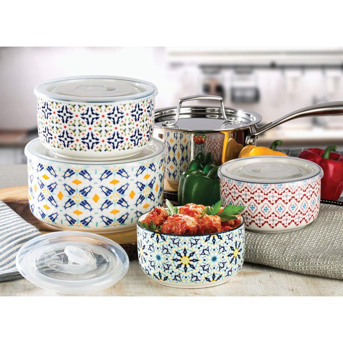 Signature Assorted Stoneware Bowls with Lids 4 Pack Co