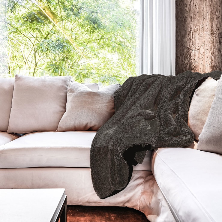 Mon Chateaux Luxe Faux Fur Throw in Mocha, 152 x 177 cm Costco UK