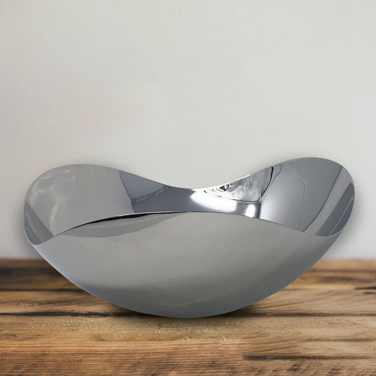 George Jensen Stainless Steel Bloom Mirror Large Bowl George Jensen Stainless Steel Bloom Mirror Large Bowl