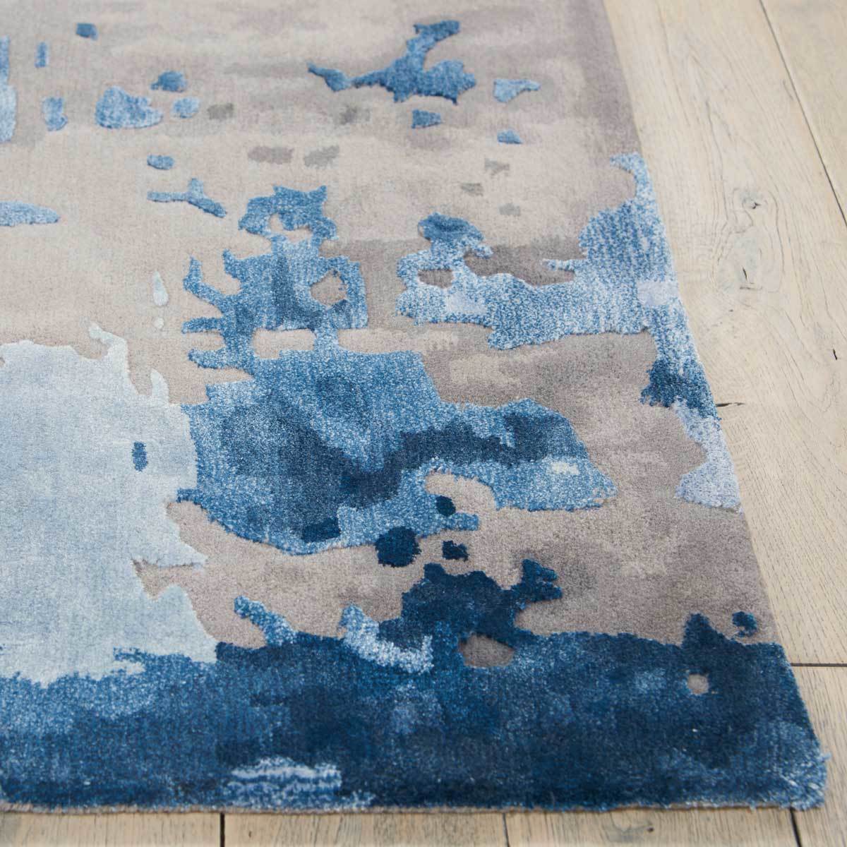 Close up image fo rug showing detailing
