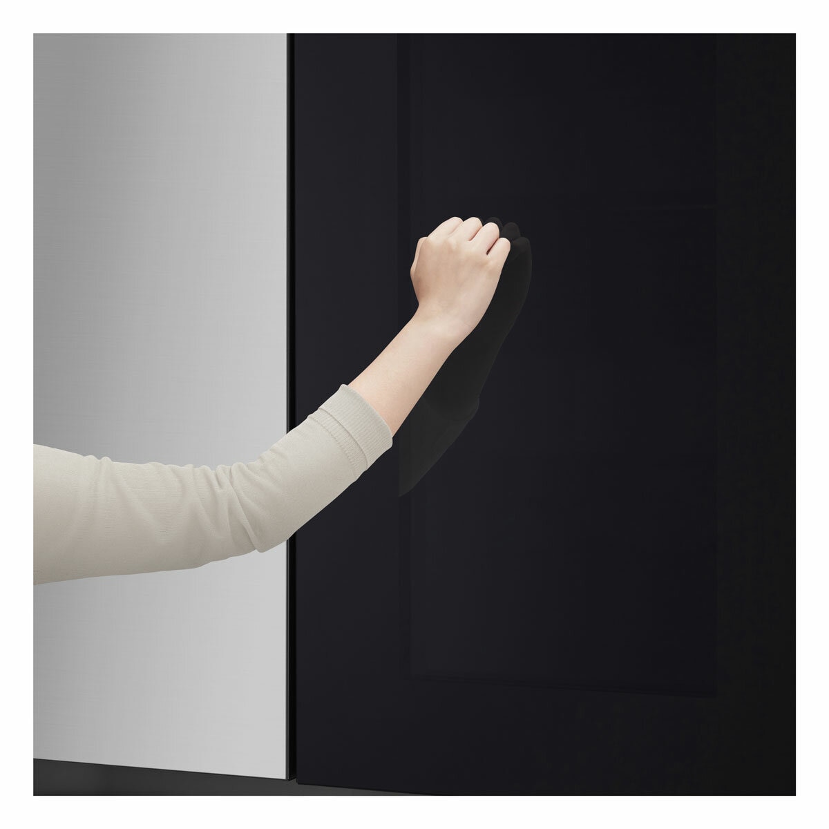 LG GSVV80PYLL Side by Side Fridge Freezer with InstaView in Stainless Steel