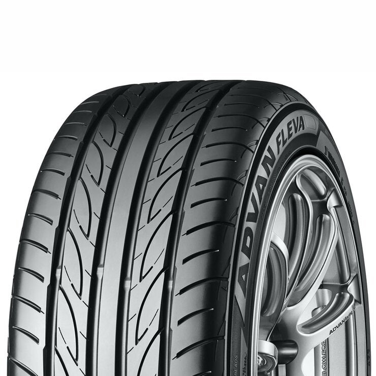 Yokohama 215/45 R17 91W ADVAN FLEVA V701 | Costco UK