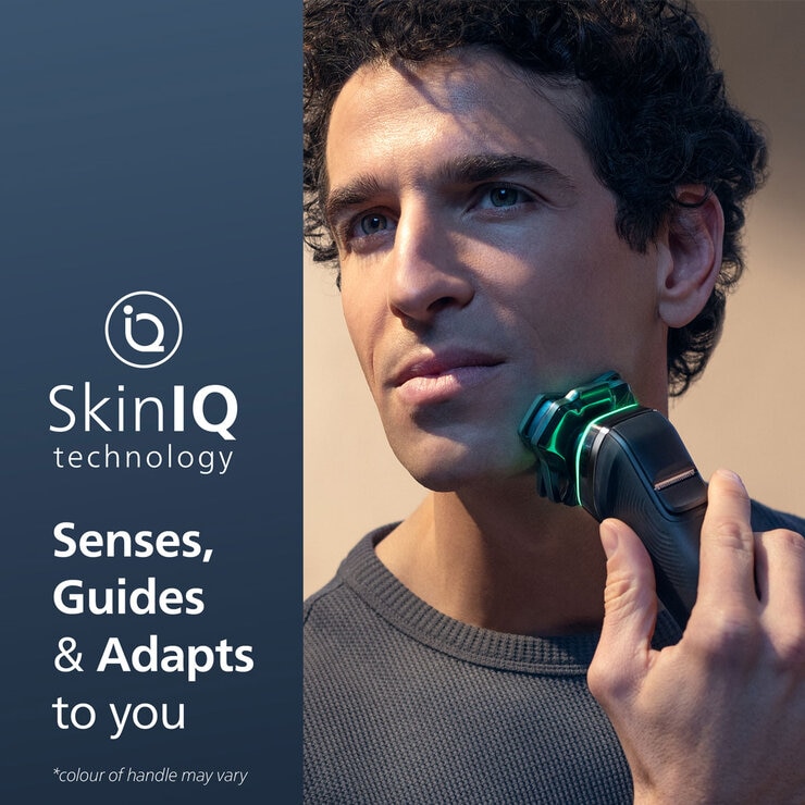 Lifestyle image of Philips Series 9 Shaver