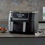 Lifestyle image of air fryer on kitchen countertop Lifestyle image of air fryer on kitchen countertop