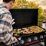 Blackstone 36" Griddle Gas Barbecue with Hood Blackstone 36" Griddle Gas Barbecue with Hood