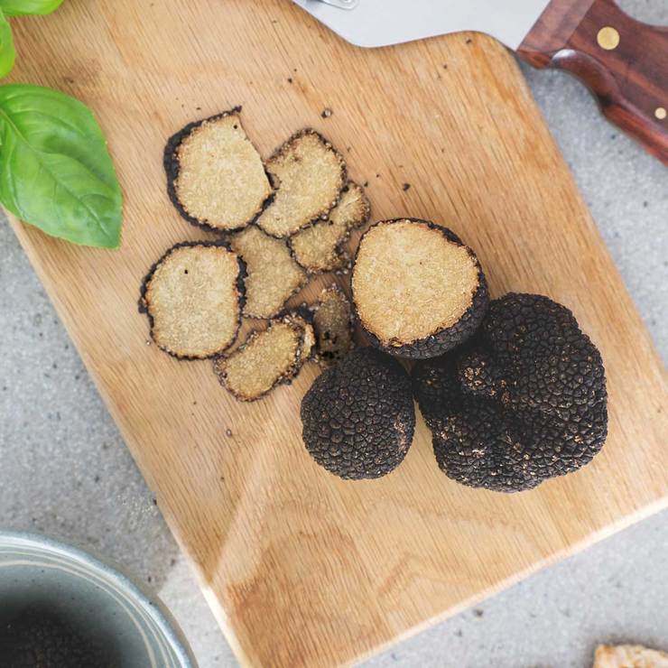 Truffle Hunter Fresh Black Autumn Truffles (Tuber Uncinatum), 50g