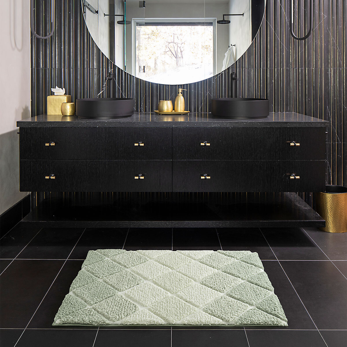 Mon Chateau Diamond Plush Bath Mat in Green, 60 x 91 cm