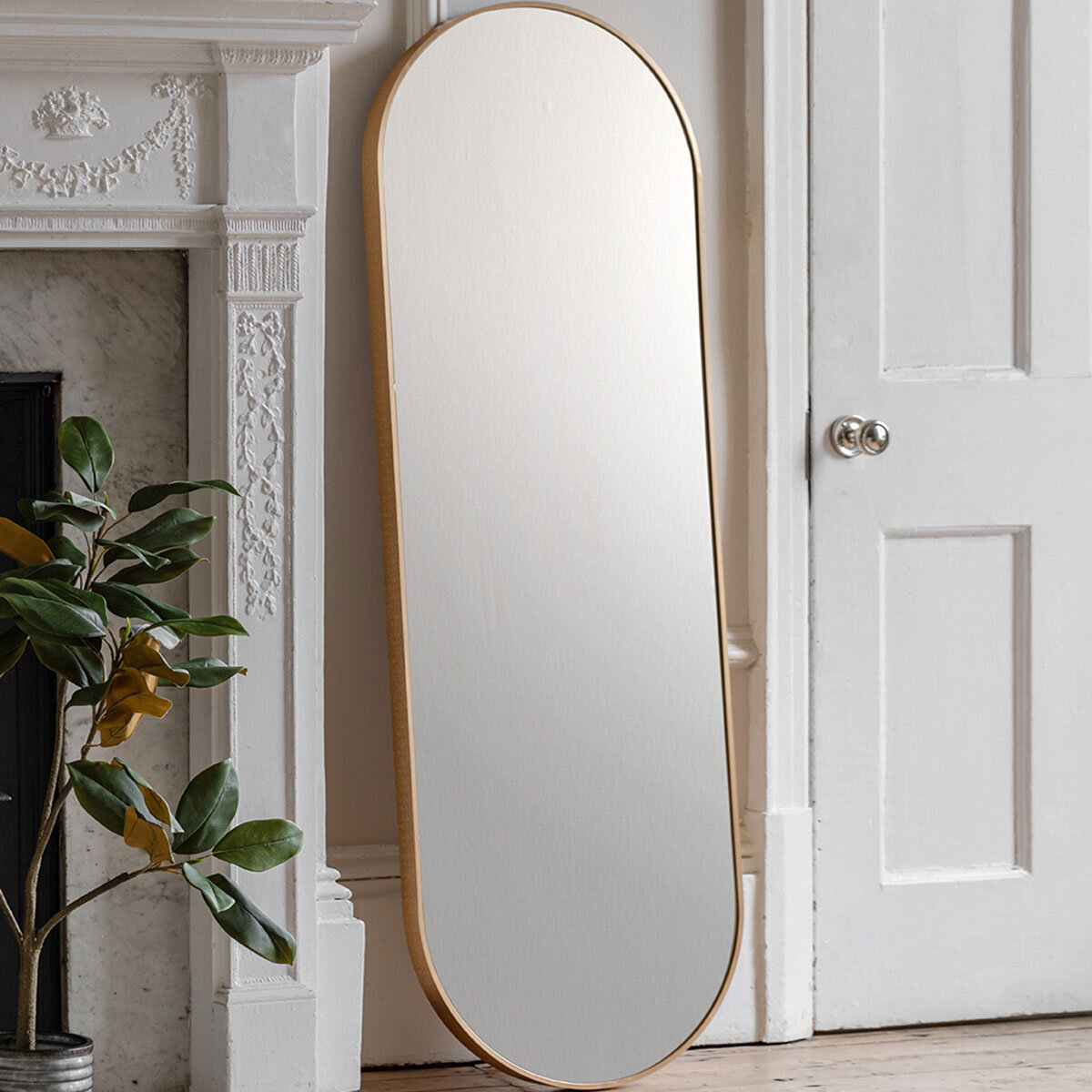 Yardley Leaner Gold Mirror