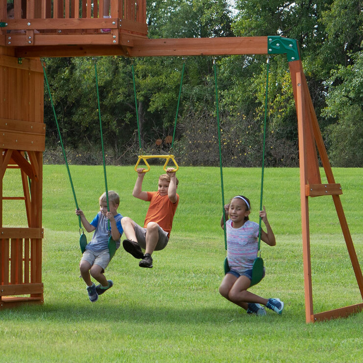 Backyard Discovery Skyfort II Playcentre (3-10 Years)