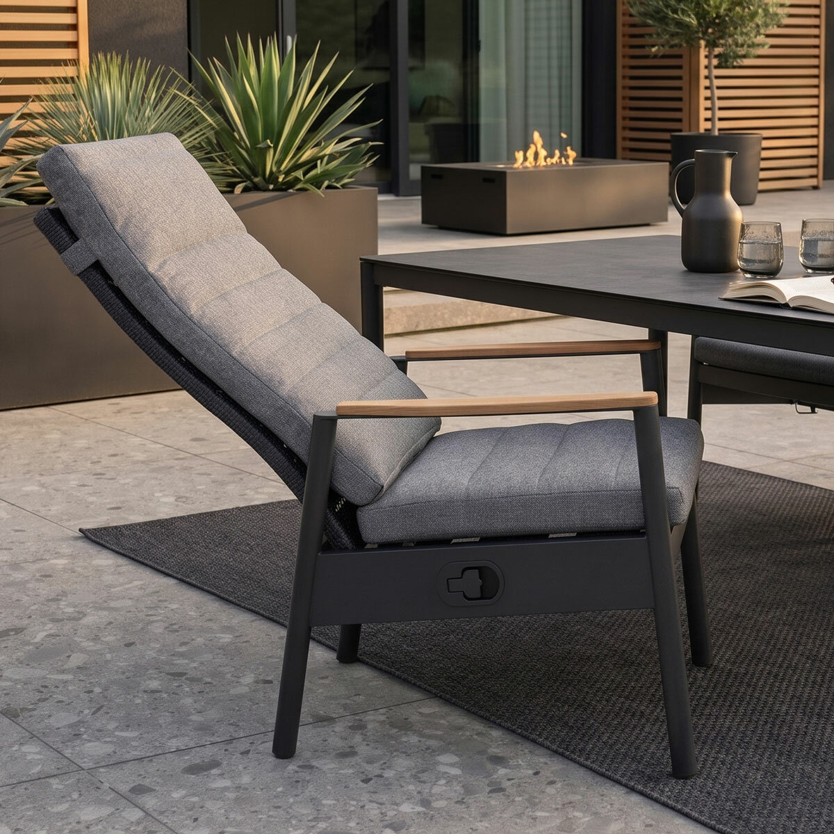 Norfolk Leisure Sterling 7 Piece Rope Dining Set