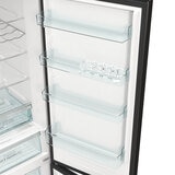 Hisense RB470N4SFC Fridge Freezer in Black