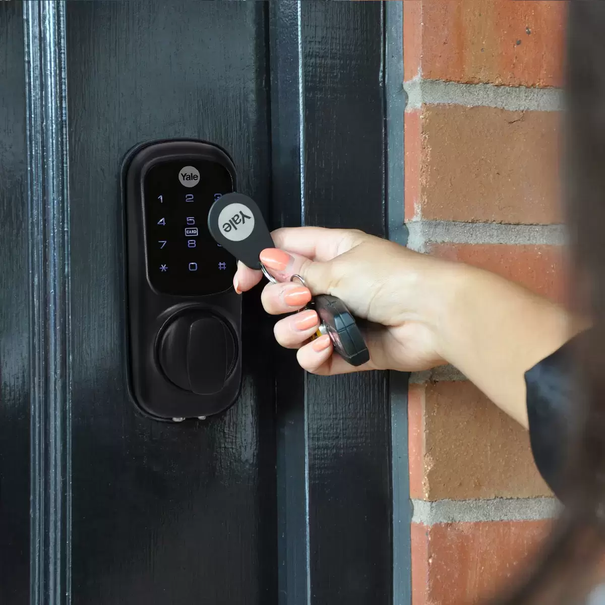 Yale Keyless Smart Lock in 2 Farben erhältlich - Bild 5 von 11