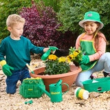 Miracle Gro Garden Set Lifestyle Image