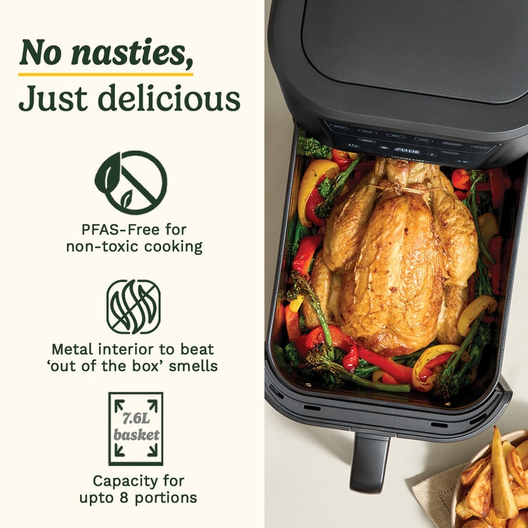 Lifestyle image of Cuisinart 7.6L Air Fryer