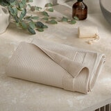 Welhome 100% Cotton Waffle Bath Towel, Taupe