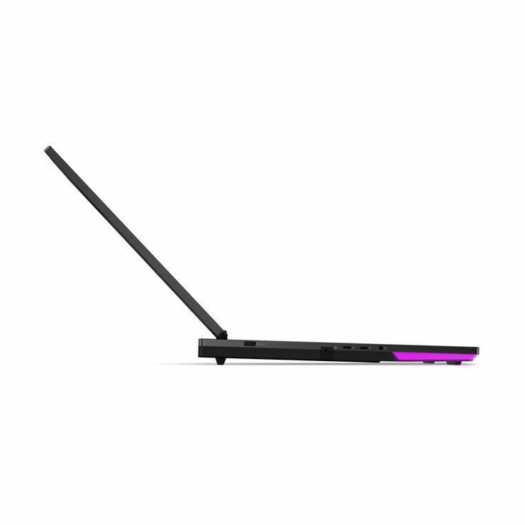 Lenovo Legion 9, Intel Core Ultra 9, 64GB RAM, 2TB SSD, NVIDIA GeForce RTX 5090, 18 inch, Gaming laptop, 83EY003BUK
