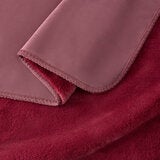 Casual Living Luxe Red Throw, 127 x 178 cm Casual Living Luxe Red Throw, 127 x 178 cm