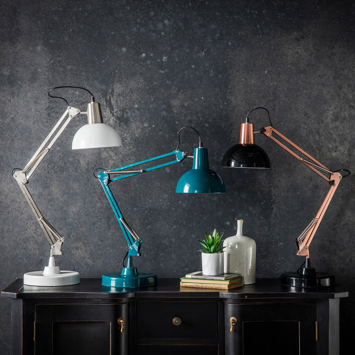 Watson Table Lamp, White/Nickel Costco UK