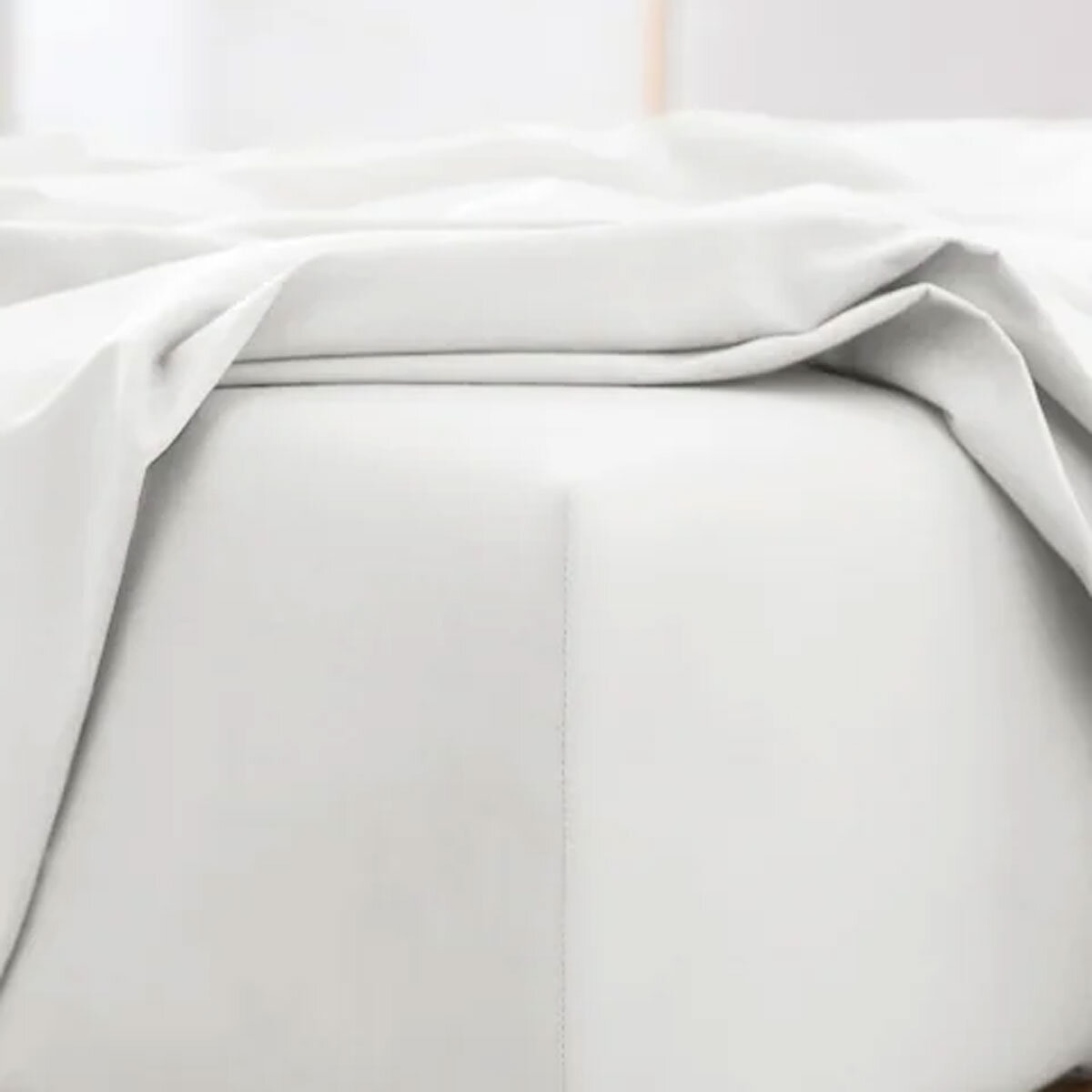 Boutique Living 400 Thread Count Egyptian Cotton 6 Piece Bed Set in White, Super King
