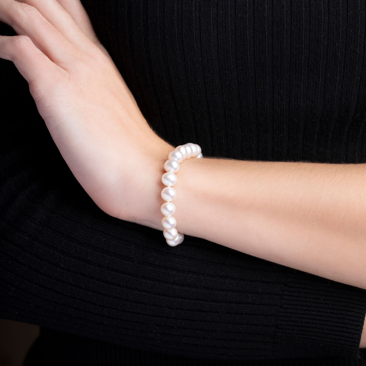 7.5-8mm Cultured Freshwater White Pearl Bolo Bracelet, 18ct Yellow Gold