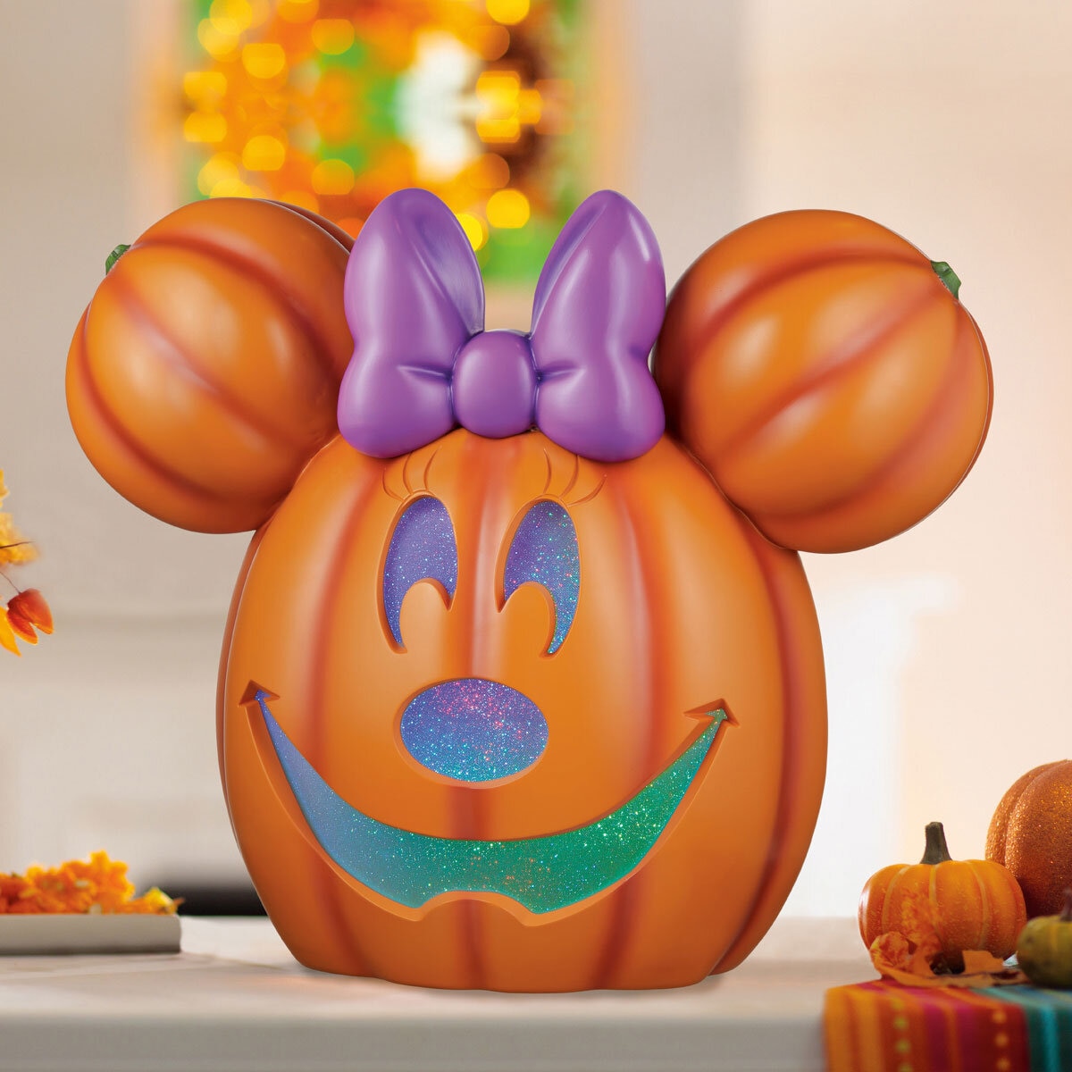 Disney smiling Pumpkin Minnie