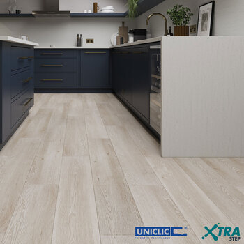 Xtra Step White Oak 12mm AC4 Laminate Flooring Planks - 1.45m² Per Pack
